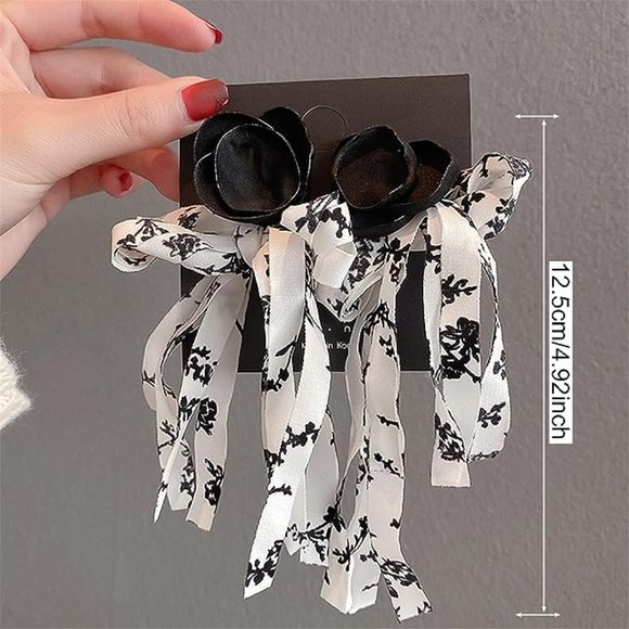 Black Rose Bow Fashion Earrings - Picture 5 of 6